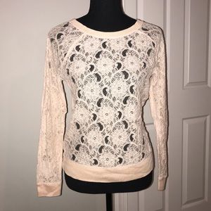 🛍️ 5/$25 Ann Taylor Loft Blush Pink Floral Lace Top